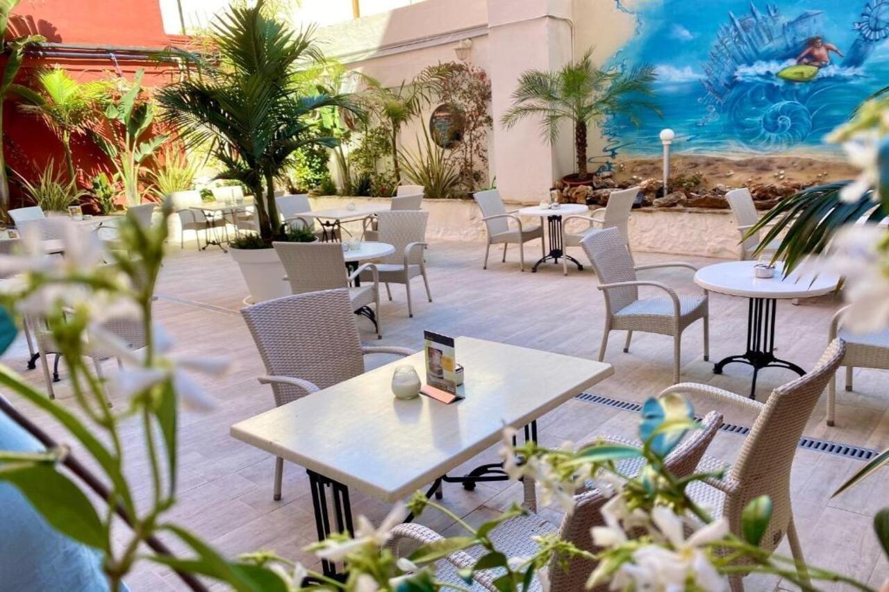 Xapala Hotell Ses Cadenes Eksteriør bilde